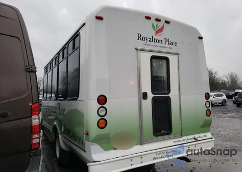 2016 Ford Econoline - Transit Vehicles Shuttle Bus из США, поврежденный, VIN 1FDEE3FS2GDC05223